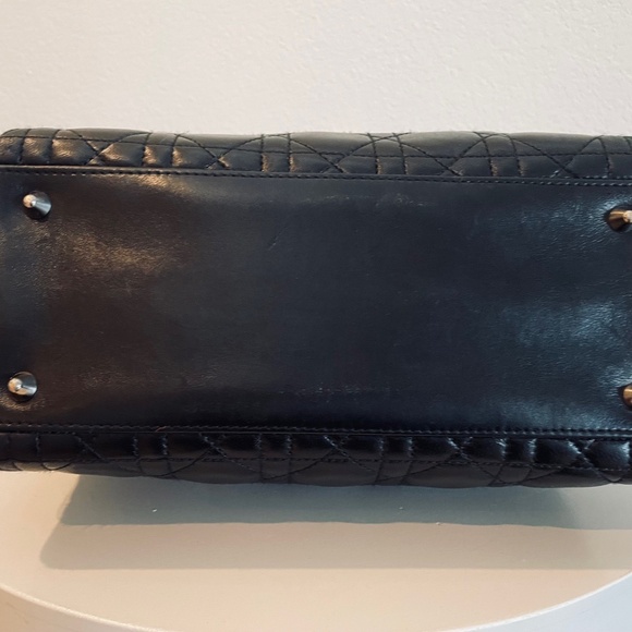 CHRISTIAN DIOR Black Medium Cannage Lady Dior Bag - Picture 4 of 15